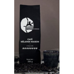 CAFE GRAINS MELANGE MAISON INTENSITE 8/10 PUISSANT ET ROND SUAVE BRESIL ETHIOPIE COLOMBIE INDE  FAB EN NORMANDIE